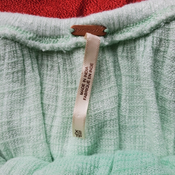 𝅺Free People croa Lee sea foam green ombre ruffle top size XS - Picture 4 of 8